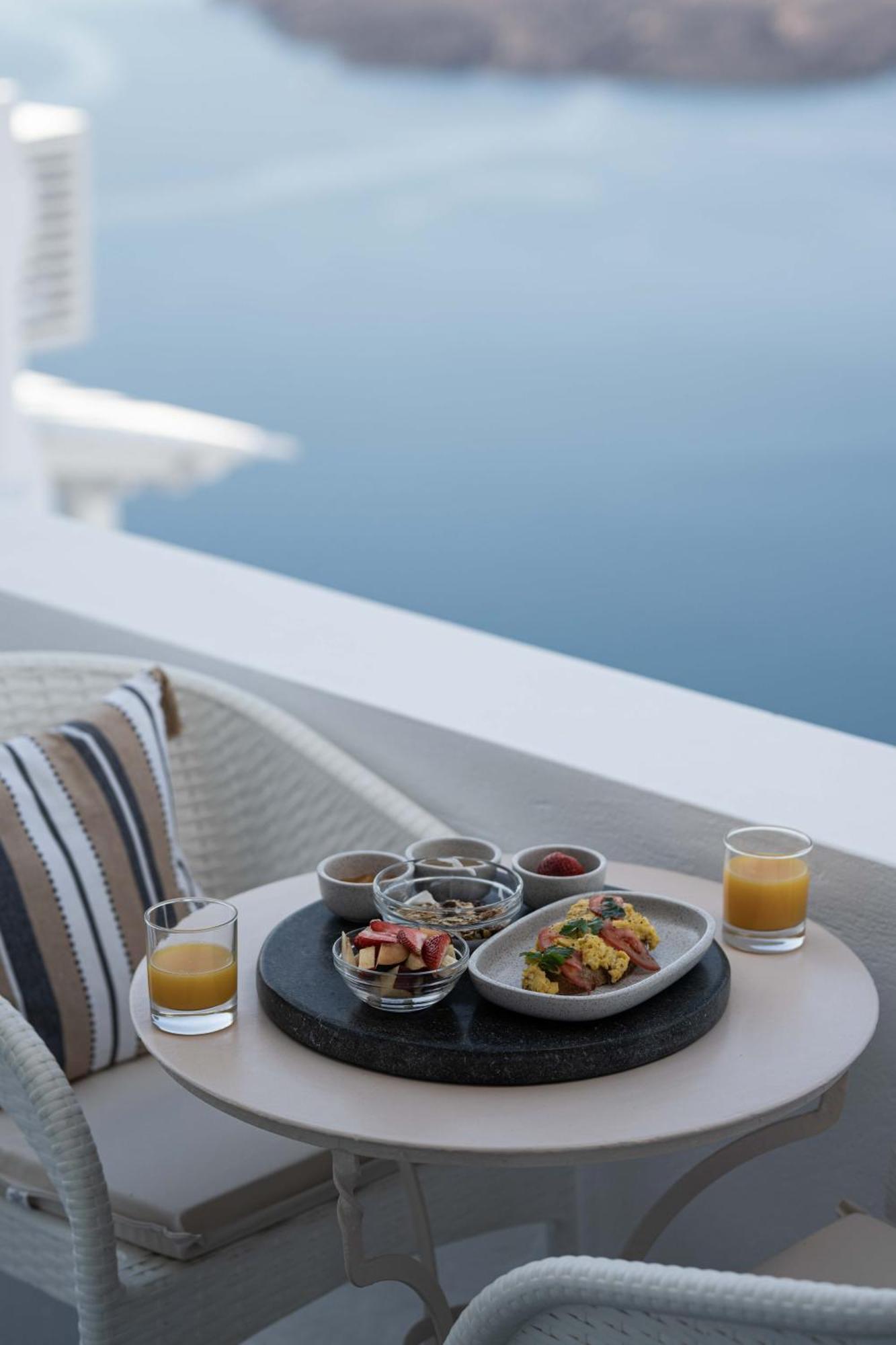 B&B La Roka, Cliffside Memories Imerovigli (Santorini)